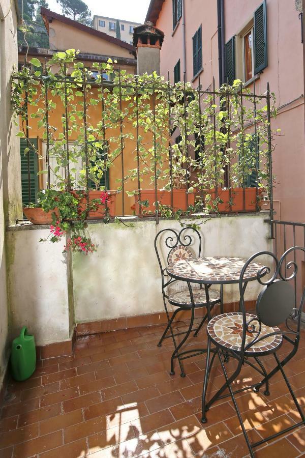 Appartamenti Via Garibaldi Bellagio Kültér fotó